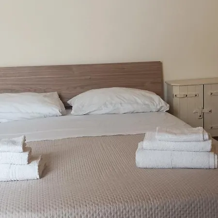 Disque Rouge بيت للعطل