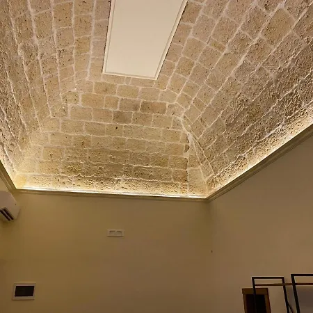 Disque Rouge Ferienhaus Trani